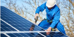 Installation Maintenance Panneaux Solaires Photovoltaïques à Meynes